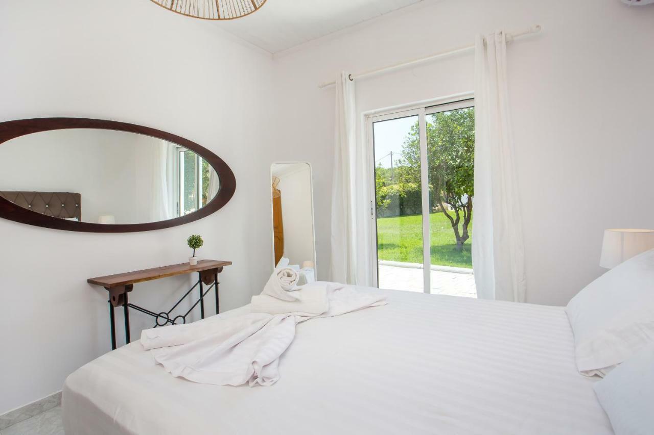 Mythos Luxury Villa 팔리라키 외부 사진